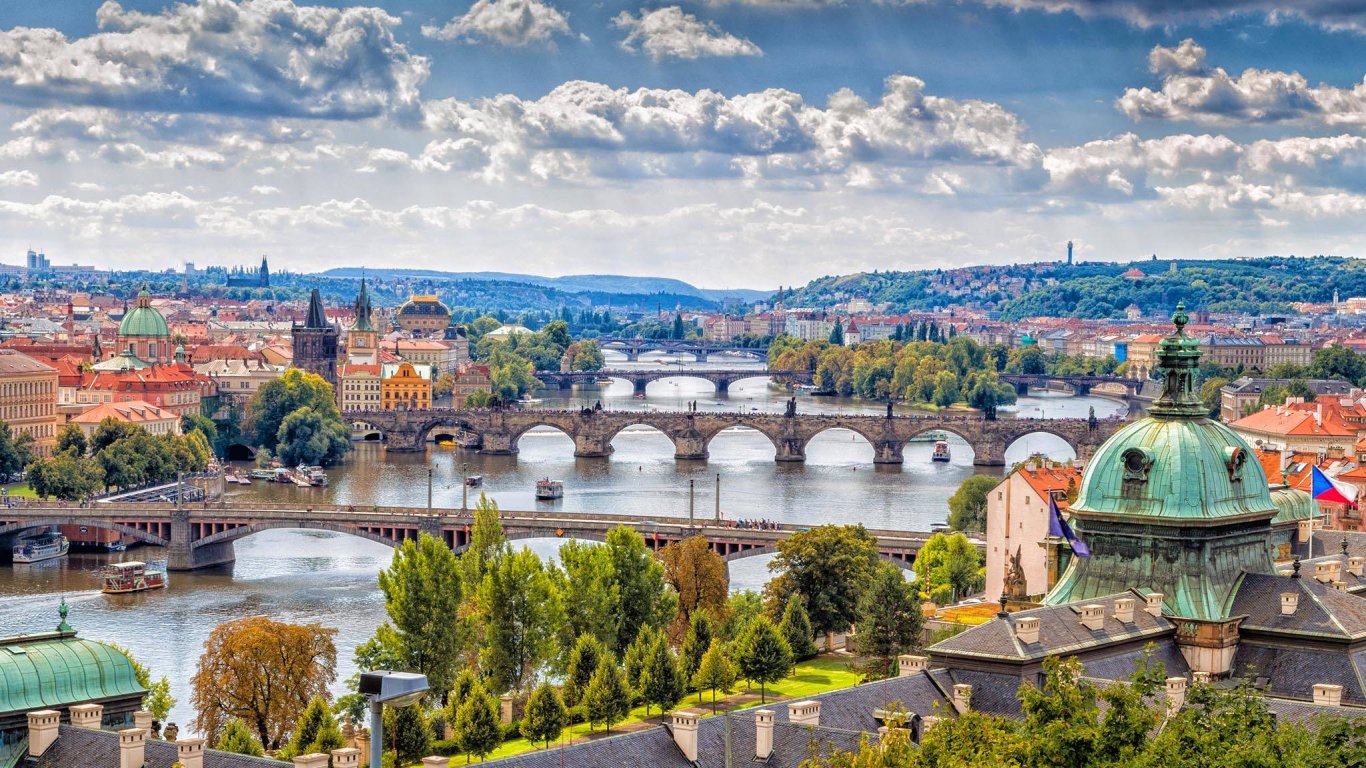 Екскурзии и почивки в Чехия | Loyal Travel — Loyal Travel